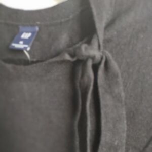 GAP Black Muscle Tee for Women 20%Angora rabbit